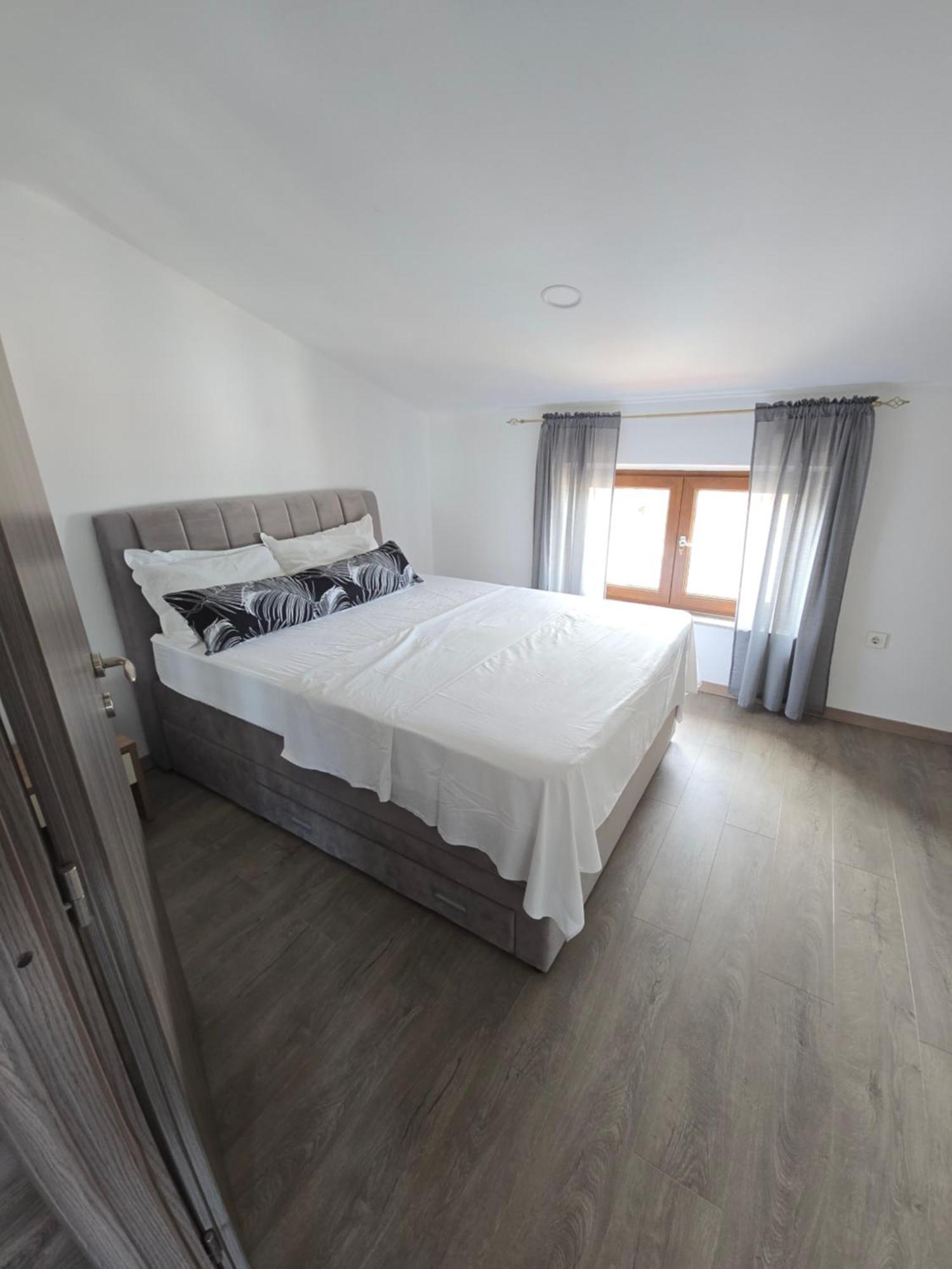 Apartments Bagaric Trogir Ngoại thất bức ảnh