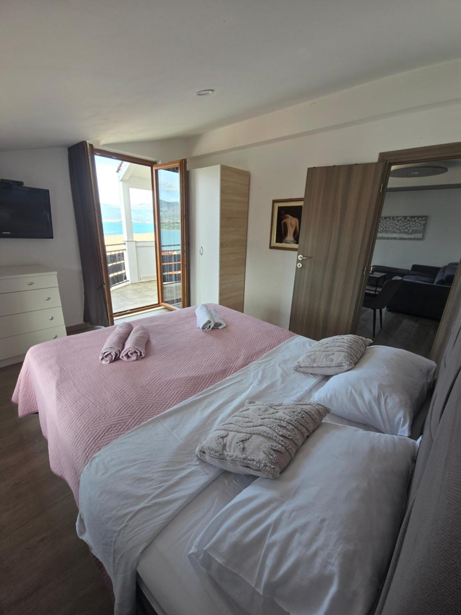 Apartments Bagaric Trogir Ngoại thất bức ảnh